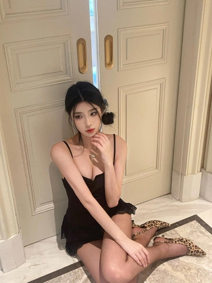 满江红 封面