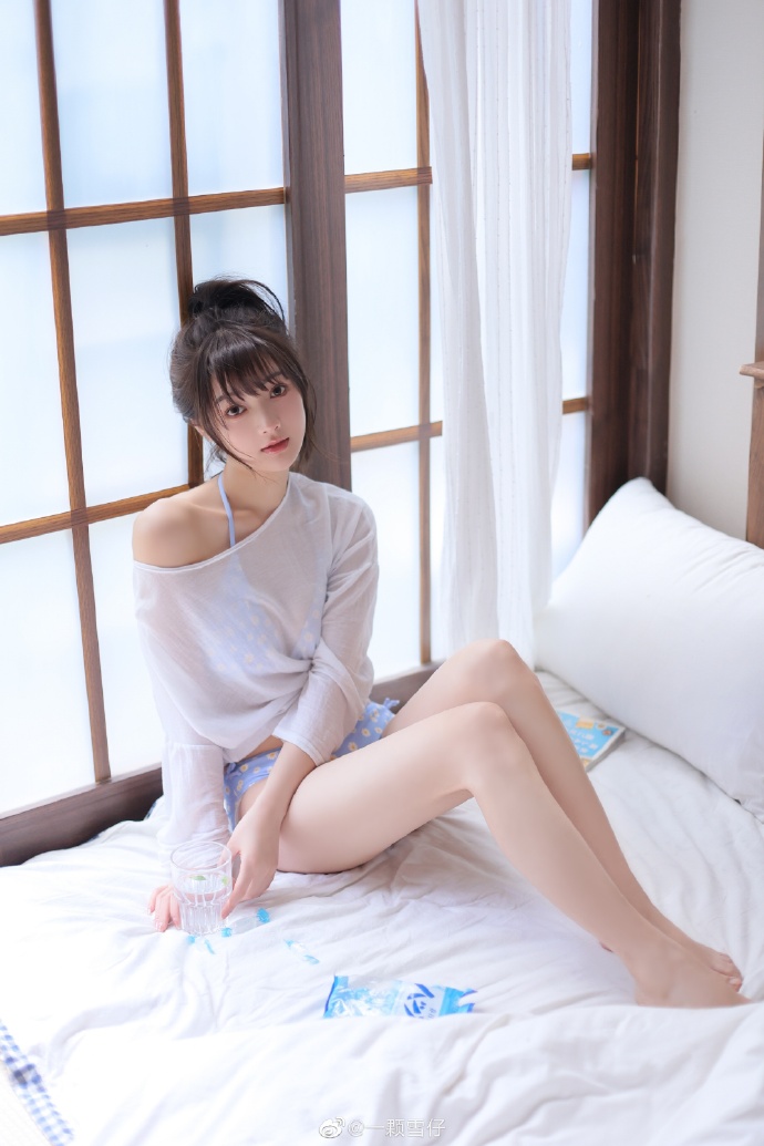 蜘蛛侠：纵横宇宙 封面