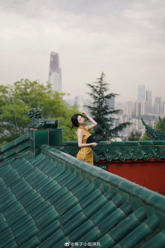 异形2 封面